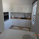 شقة Apartamenty Dziwnowek