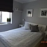 شقة Apartamenty Dziwnowek